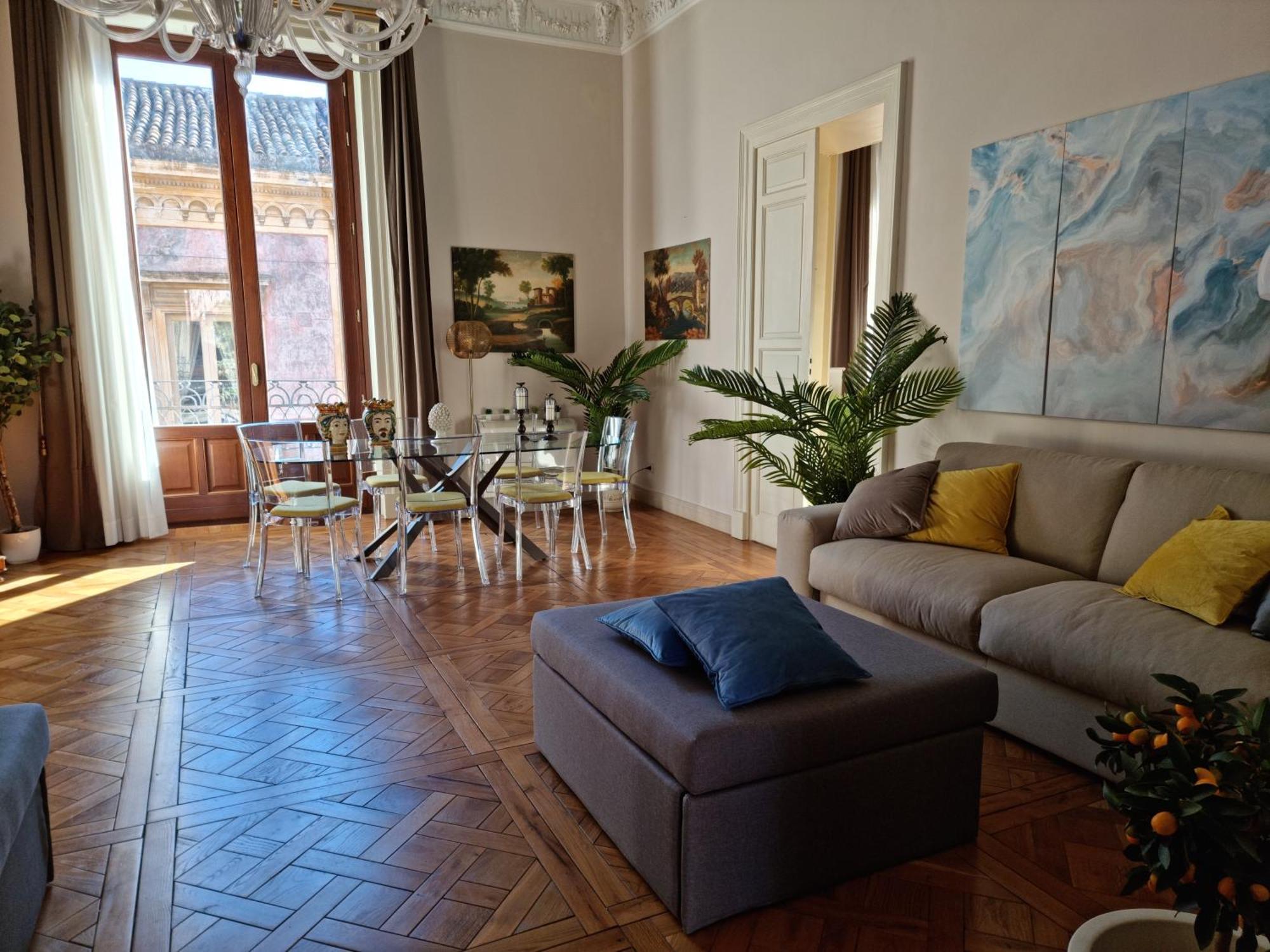 Luxury Historic Residence With Heated Pool Near Catania, Taormina, The Sea And Mount Etna Giarre Exterior photo