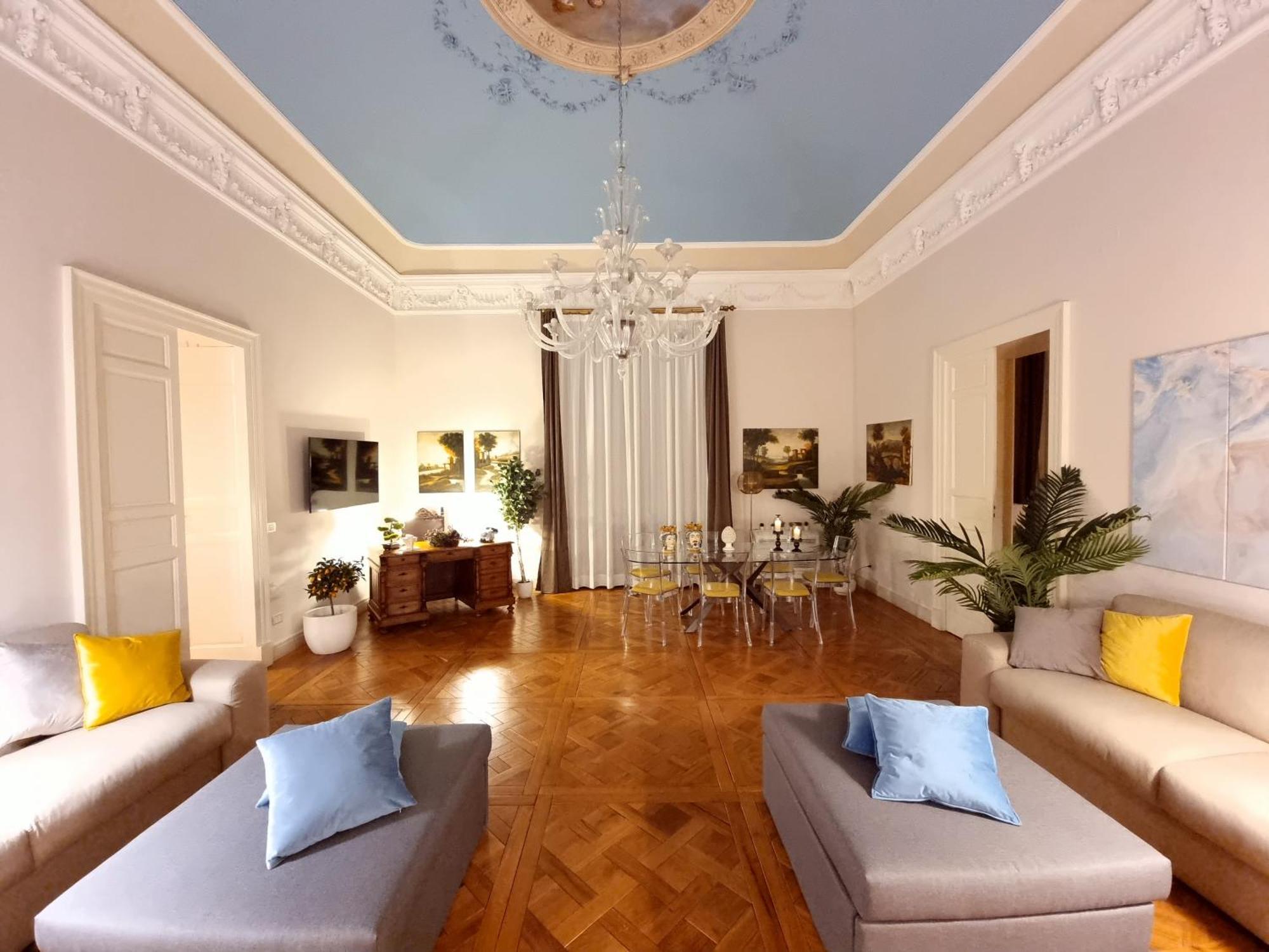 Luxury Historic Residence With Heated Pool Near Catania, Taormina, The Sea And Mount Etna Giarre Exterior photo