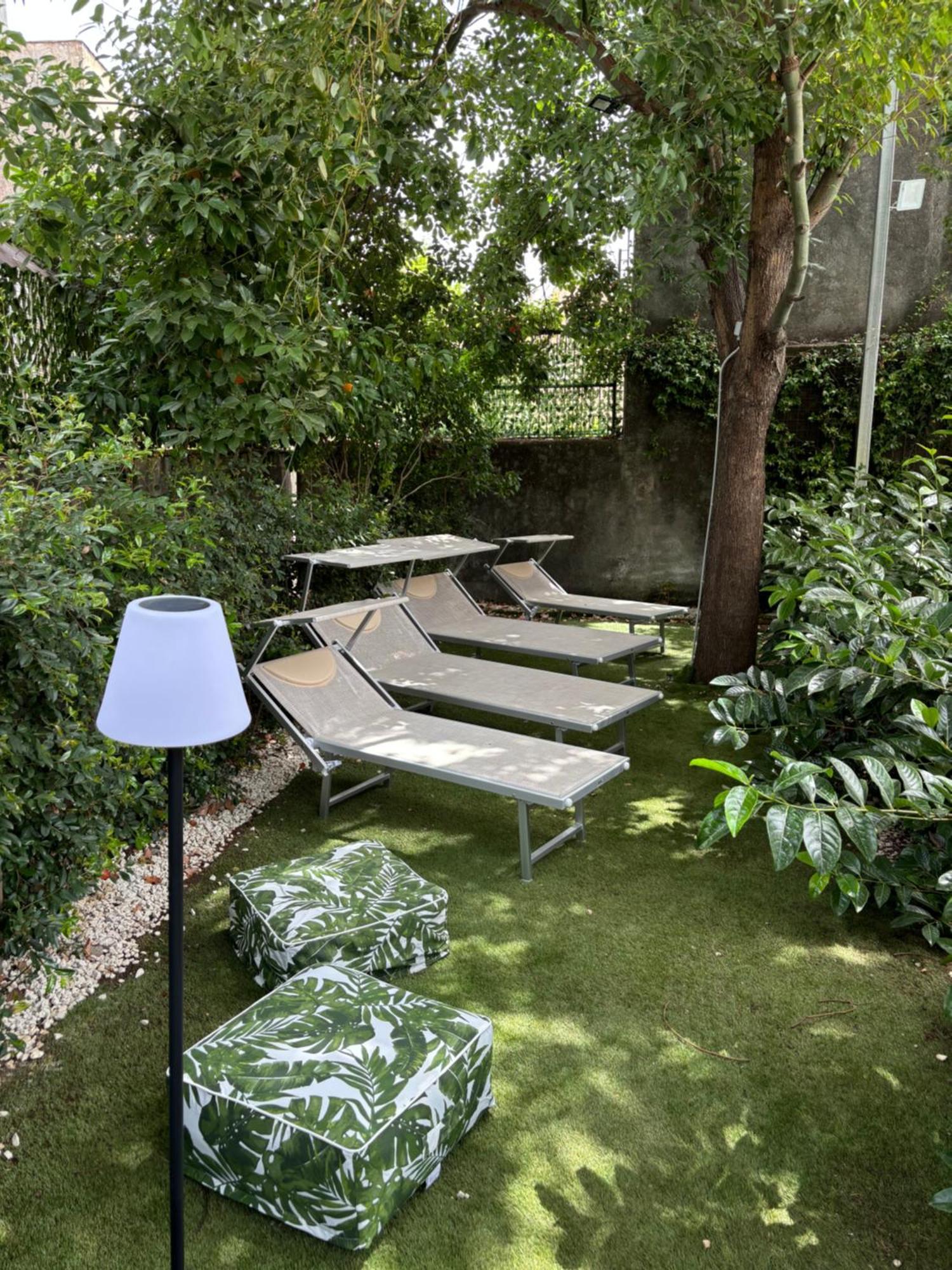 Luxury Historic Residence With Heated Pool Near Catania, Taormina, The Sea And Mount Etna Giarre Exterior photo